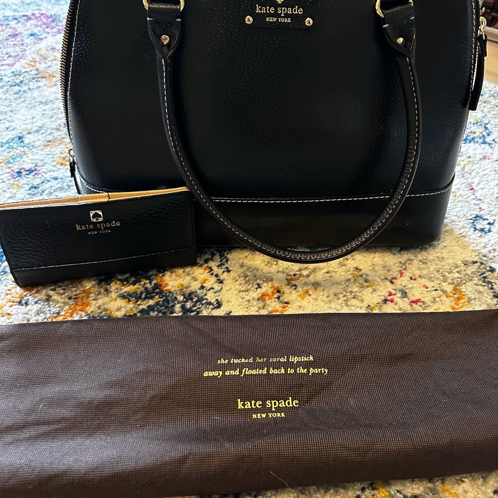 Barely used Kate spade tote bag and wallet